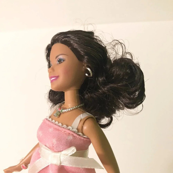 High School Musical 2 Gabriella  Fashion Doll with Troy Necklace TLC - Picture 7 of 15